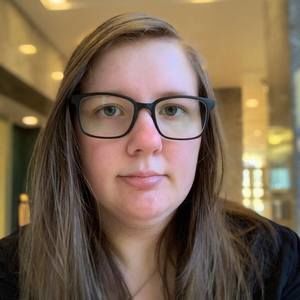 Meet your Posher, Ashley